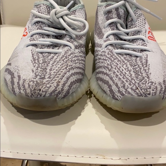 Adidas Yeezy Boost 350 V2 Sneaker - Picture 6 of 7
